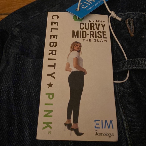 NWT Celebrity Pink the glam skinny jeans - Picture 2 of 2